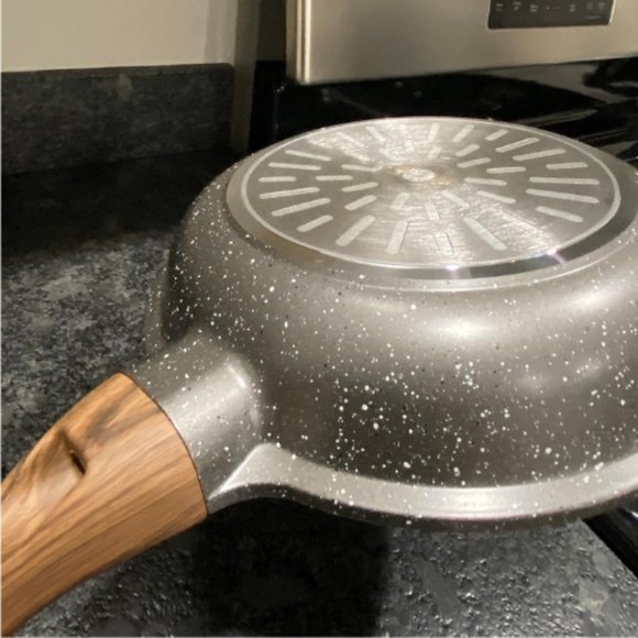 Swiss Granite Coating Nonstick Omelette Frying Pan Skillet - Picture 7 of 7